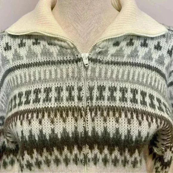 Vintage Sears Premiere Cardigan - Picture 3 of 8